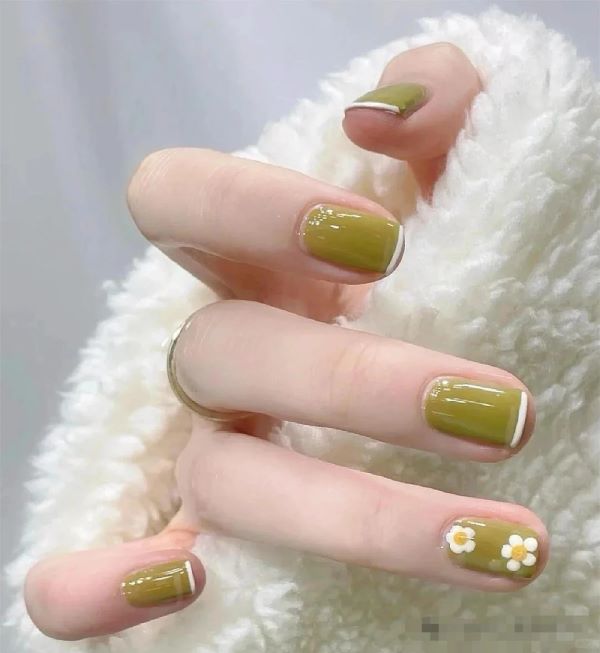 nail màu xanh lá 25
