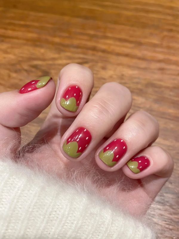 nail quả dâu 11