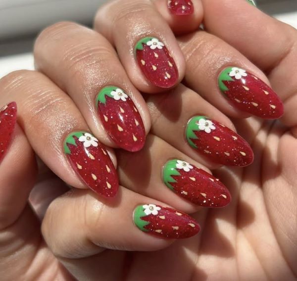 nail quả dâu 17