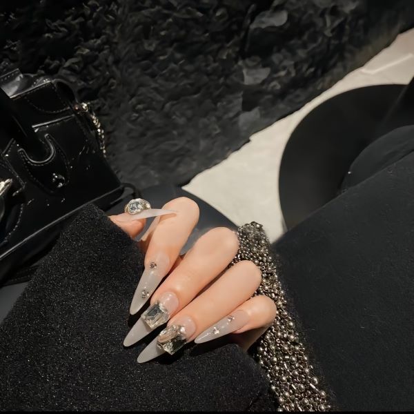 nail tiểu thư 16