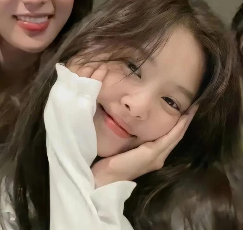 ảnh jennie dễ thương 10