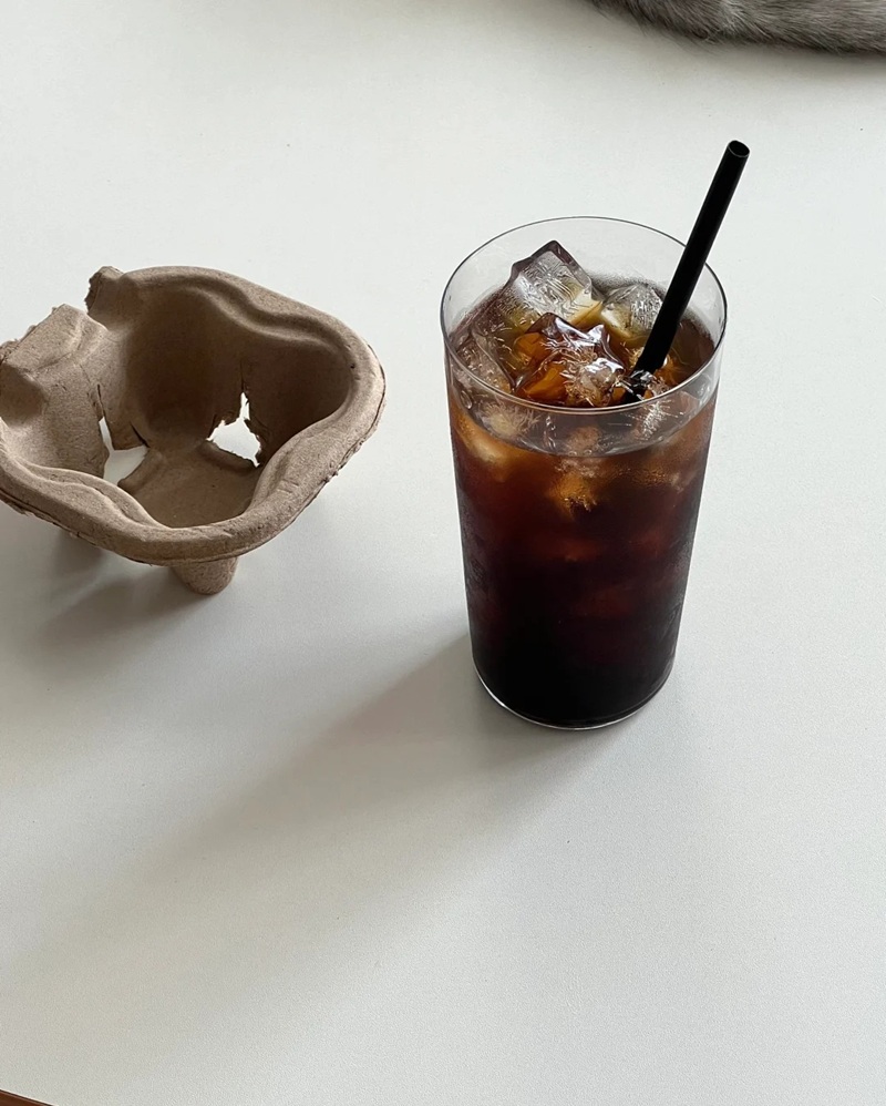 ảnh ly cafe đen đá