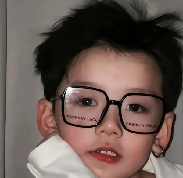 avatar em bé nam 12