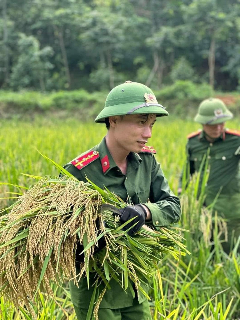 hình ảnh công an nhân dân 10