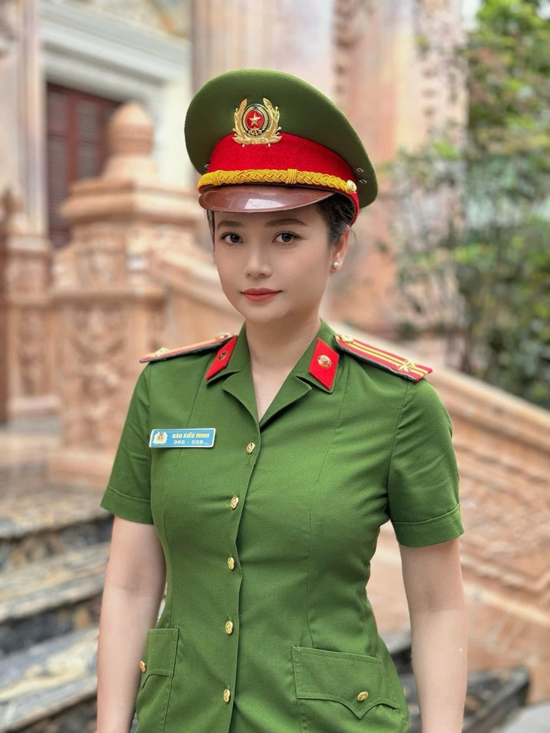 hình ảnh công an nhân dân 13