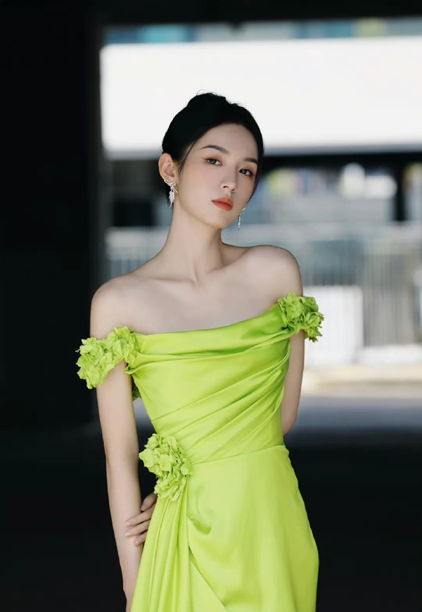 hình ảnh eo thon đẹp 36