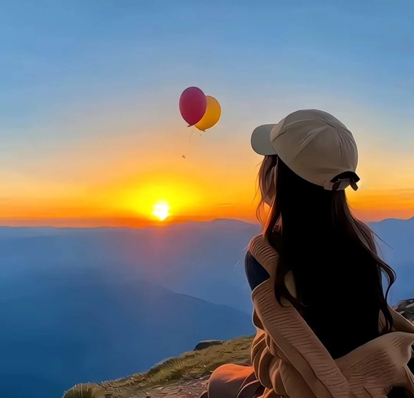 avatar cô gái quay lưng 24