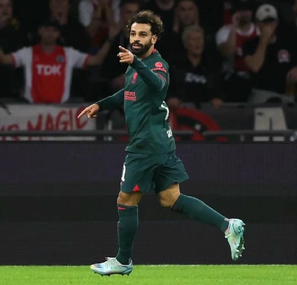 ai là người có nhiều kiến tạo nhất ngoại hạng anh mùa 2024-2025 (16)