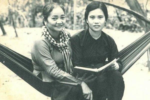 ai là nữ chiến sĩ việt nam đầu tiên được phong cấp tướng (11)