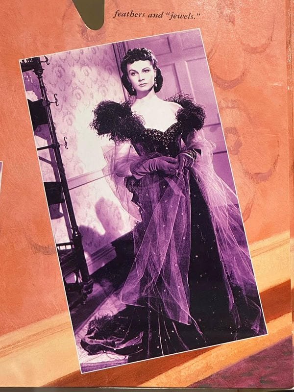 Ai là tác giả của tiểu thuyết “Cuốn theo chiều gió”?