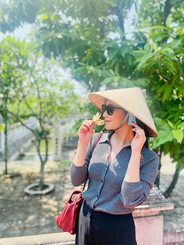 chồng biên tập viên khánh trang la ai 8