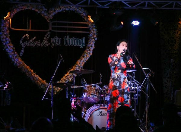 chồng cũ của ngọc tiền là ai 10