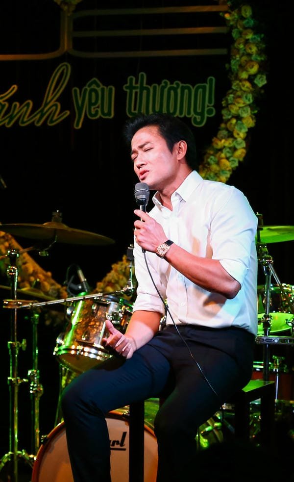 chồng cũ của ngọc tiền là ai 12