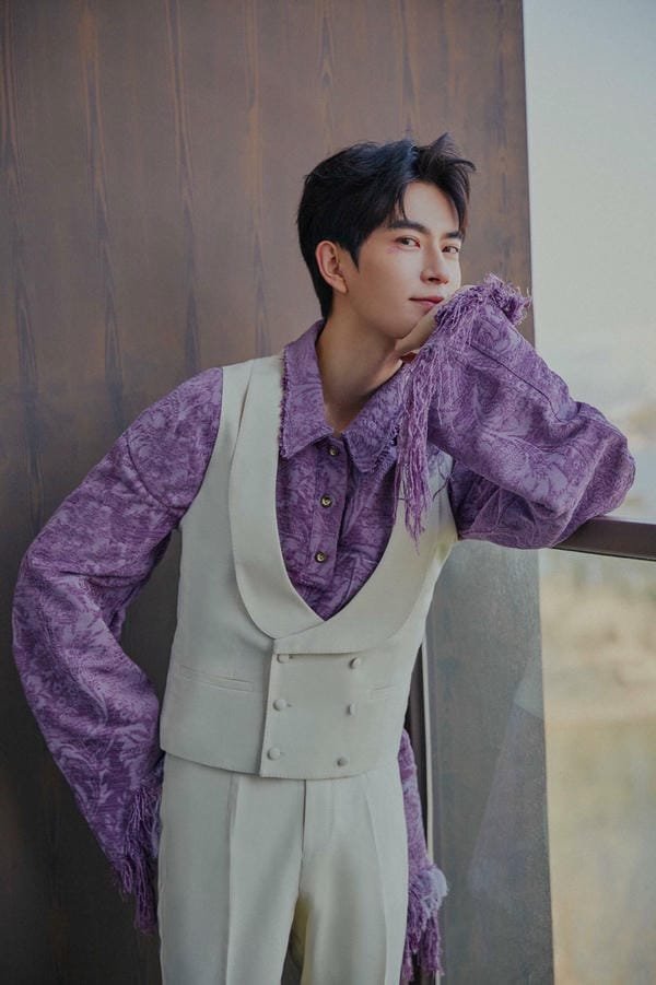 vu mông lung là ai 13