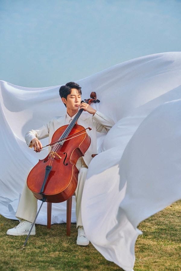 vu mông lung là ai 16