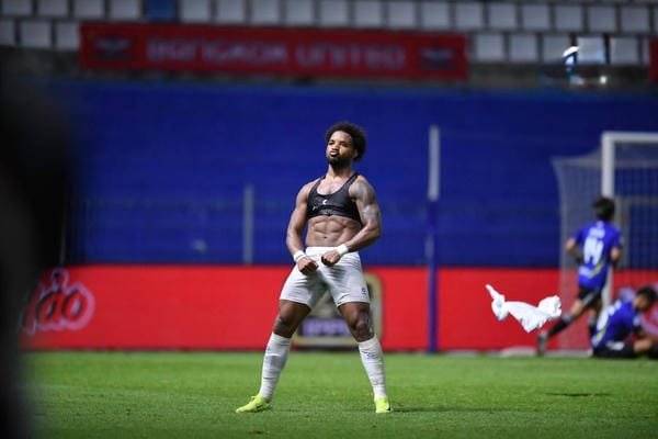 Nguyễn Xuân Son là ai 28