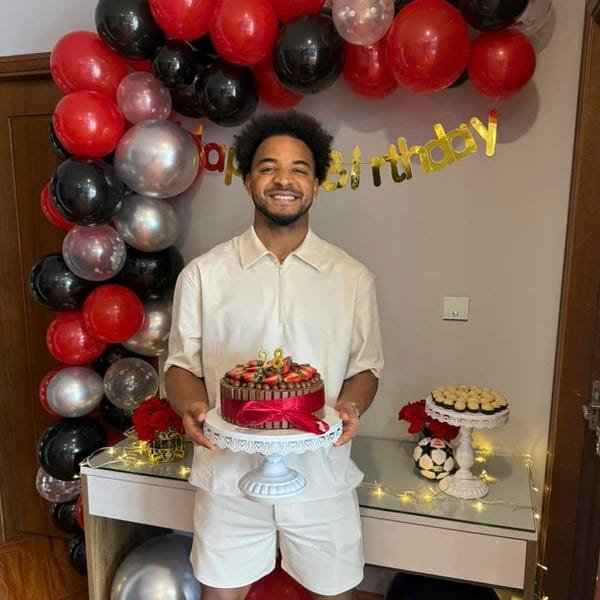 Nguyễn Xuân Son là ai 8