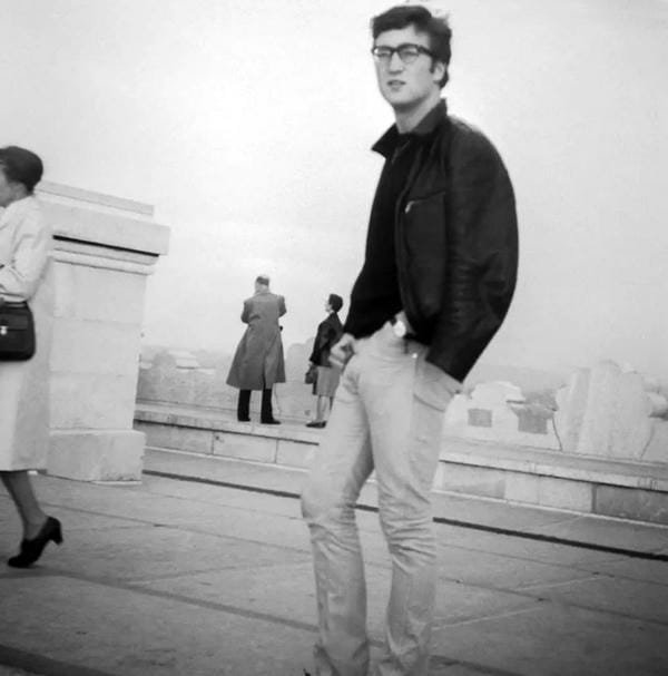 ai là người sáng tác bài hát “imagine” 14