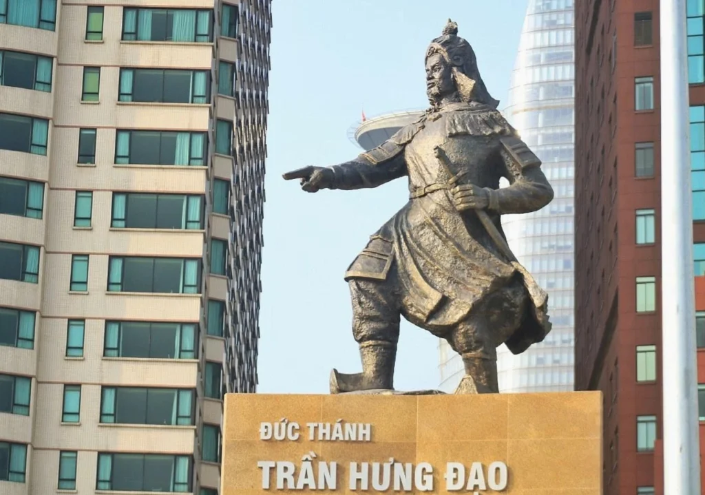 duc-thanh-tran-la-ai-tim-hieu-ve-vi-thanh-vi-dai-trong-tam-l_800
