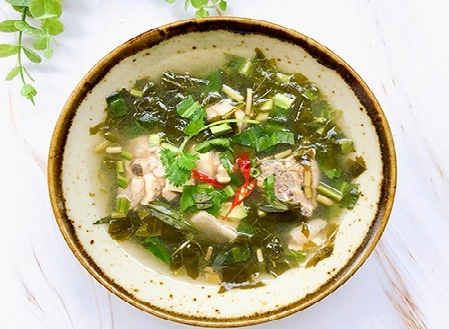 huong-dan-cach-nau-ga-la-giang-mien-tay-chuan-vi-dam-da-2026_572